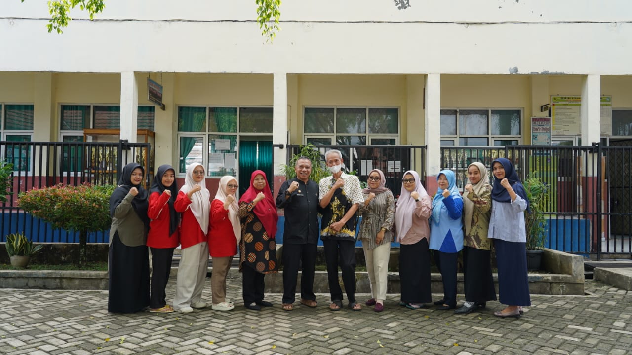 Dinas Komunikasi dan Informatika (Diskominfo) Kabupaten Bogor, lakukan monitoring Sistem Penerimaan Murid Baru (SPMB) di wilayah Kecamatan Nanggung, Foto/Diskominfo Kabupaten Bogor