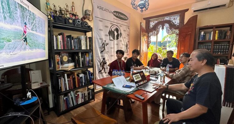 Suasana kegiatan pelatihan foto jurnalistik yang diselenggarakan PFI Bogor, Jelang memperingati satu dekade, foto/Istimewa