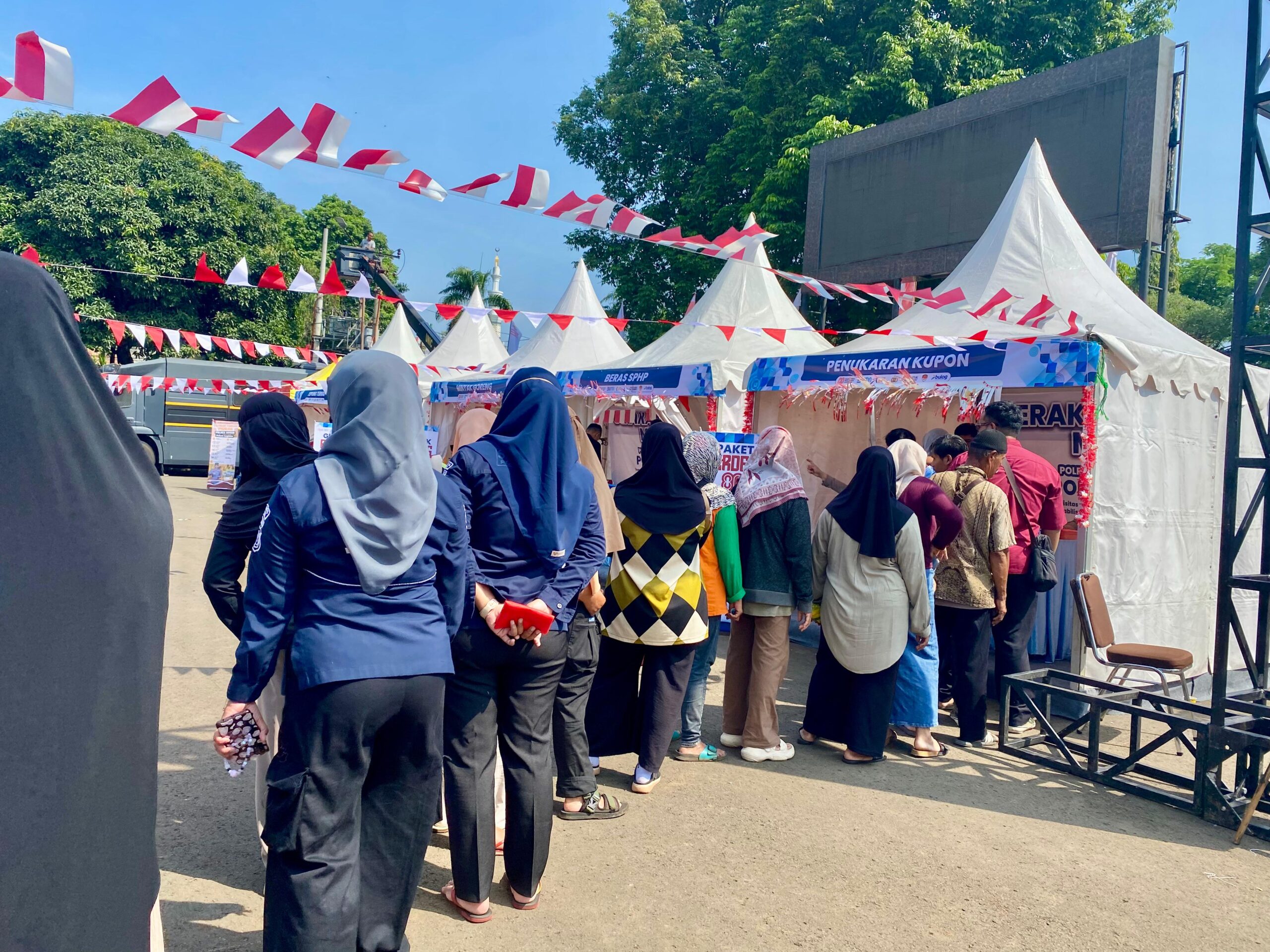 Situasi gerakan Pangan Murah (GPM) di Polres Bogor, Foto/Echa Nur Maulida