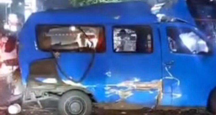 Kondisi angkot yang meledak di Citeureu Bogor usai isi BBG, Foto/Istimewa