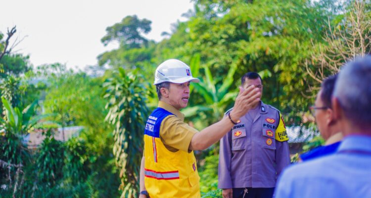 Wali kota bogor saat tinjau trase baru untuk BIIRR di BNR Bogor, Foto/Diskominfo Kota Bogor