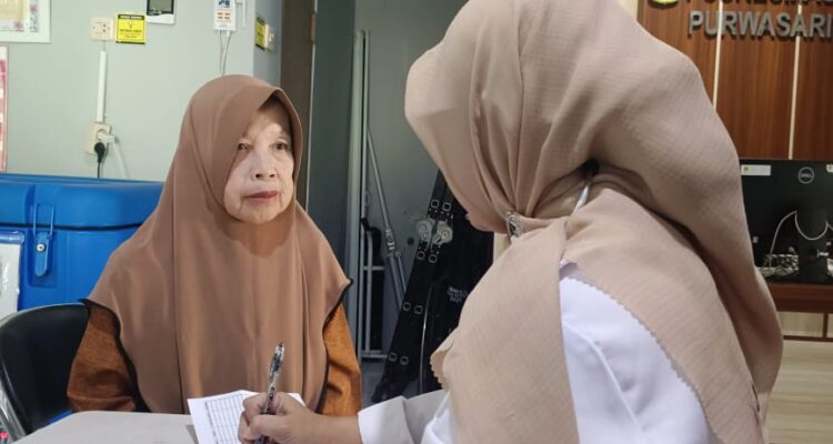 Warga saat mencoba MIKUBA, Foto/Diskominfo Kabupaten Bogor