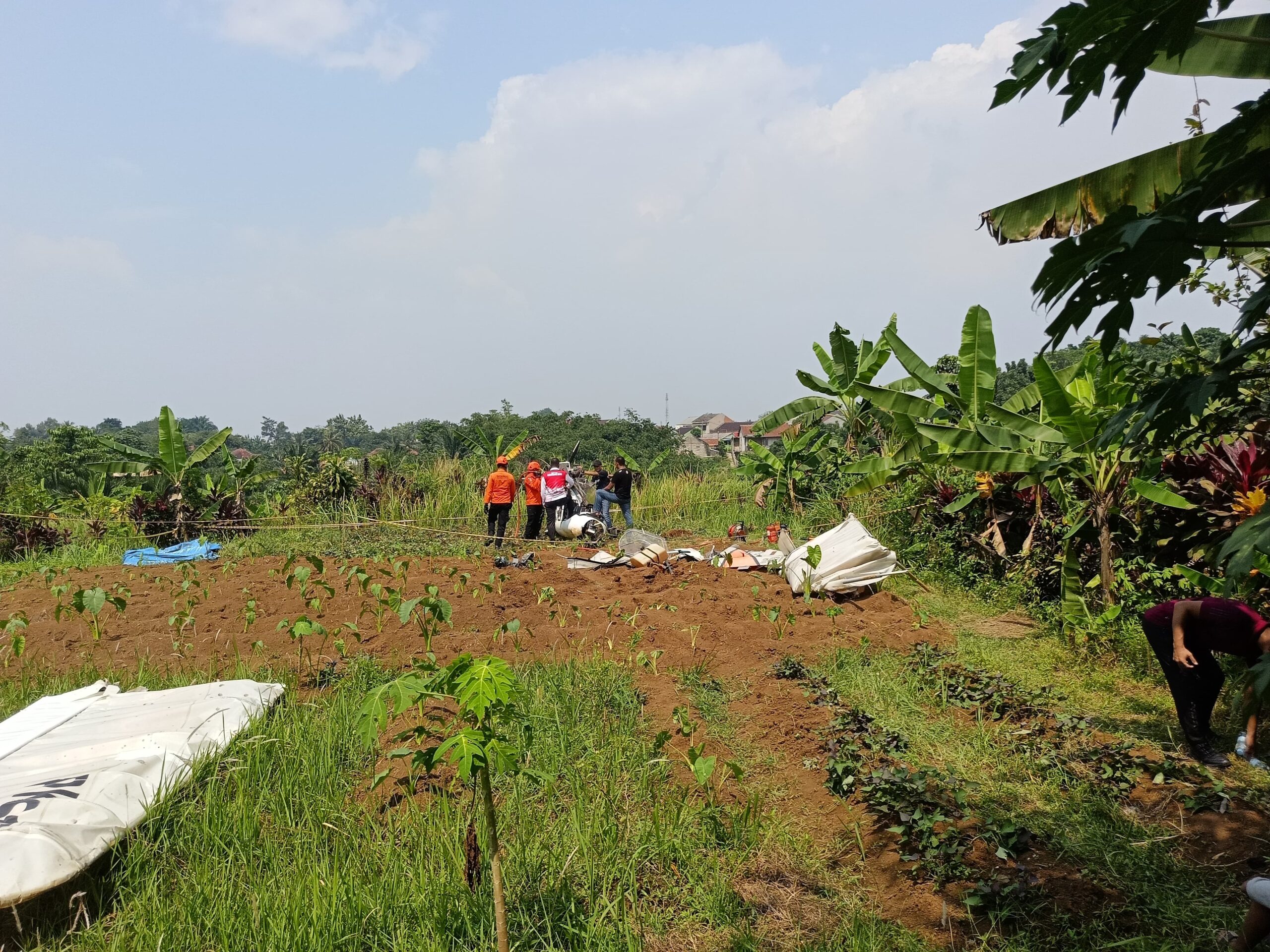 Situasi pesawat jatuh milik TNI jatuh di Ciampea Bogor, Foto/Istimewa
