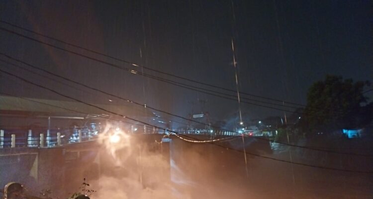 Situasi Bendung Katulampa Bogor yang mencapai siaga 3, Foto/Istimewa