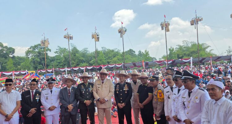 Kapolres Bogor Bersama Forkopimda Hadiri Pesta Rakyat HUT ke-80 RI di Babakan Madang, Foto/Istimewa