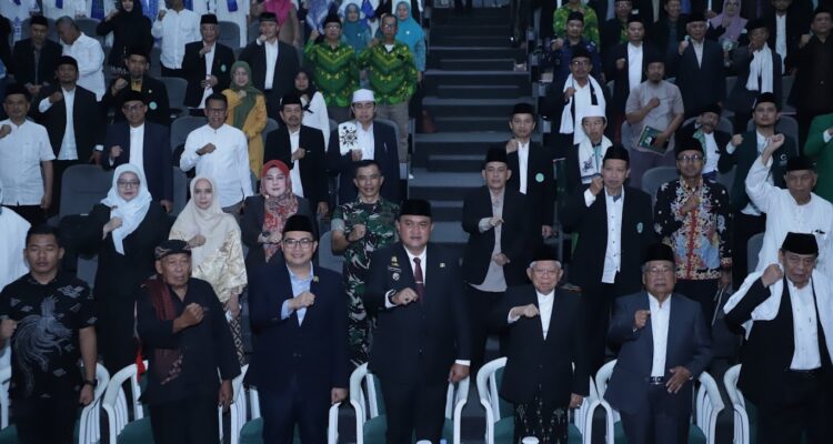 Foto bersama Bupati Bogor dan para unsur Forkopimda dan mantan Wapres RI KH Ma'aruf Amin, Foto/Diskominfo Kabupaten Bogor
