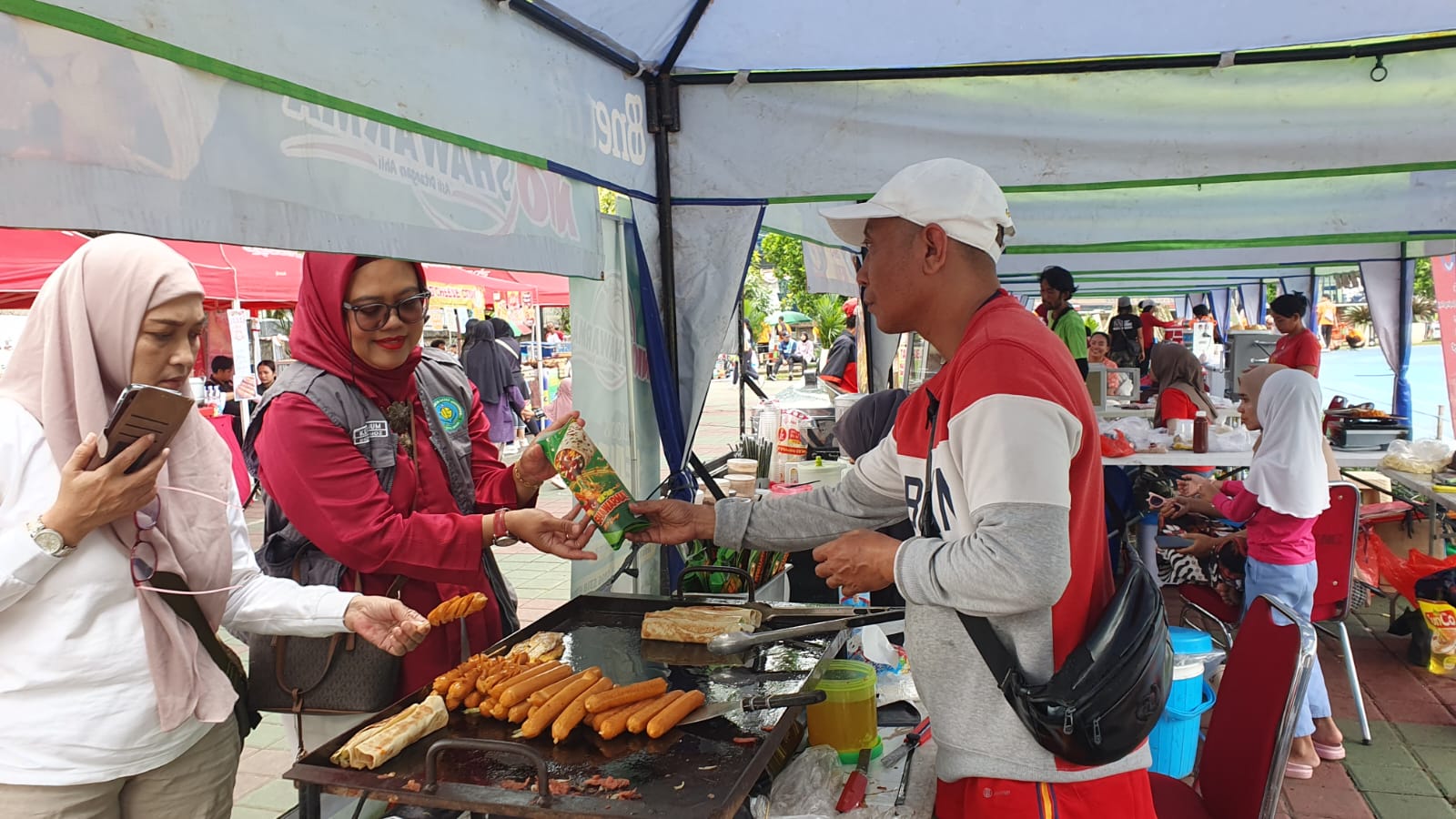 UMKM Sadar saat mengadakan bazar di hari kemerdekaan republik indonesia ke 80 beberapa waktu lalu, foto/Istimewa UMKM Sadar saat mengadakan bazar di hari kemerdekaan republik indonesia ke 80 beberapa waktu lalu, foto/Istimewa