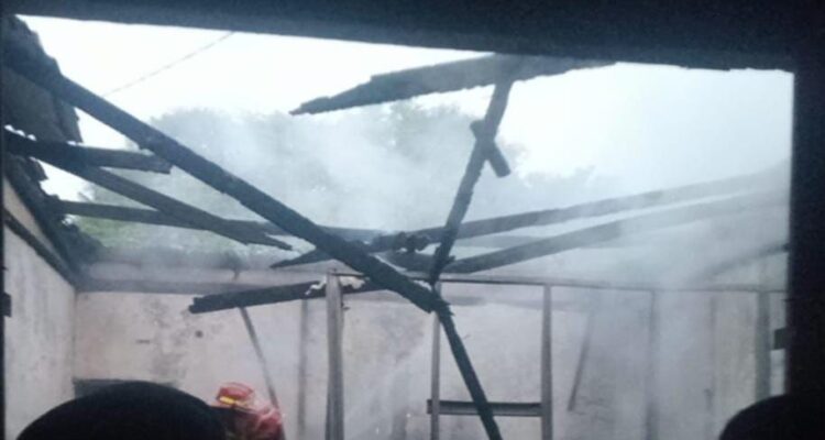 Kondisi kebakaran di Pecel Lele yang menelan dua korban di Gunung Putri, Foto/Istimewa