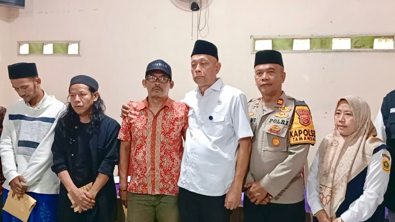 Wakil Menteri Sosial, Agus Jabo Priyono Saat mengunjungi, Foto/Adi Wirman