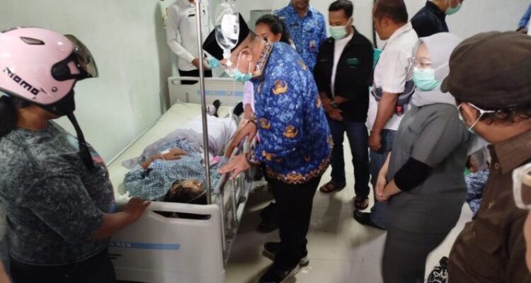 Kondisi siswa siswi di Sulawesi saat berada di Rumah Sakit, Foto/Istimewa