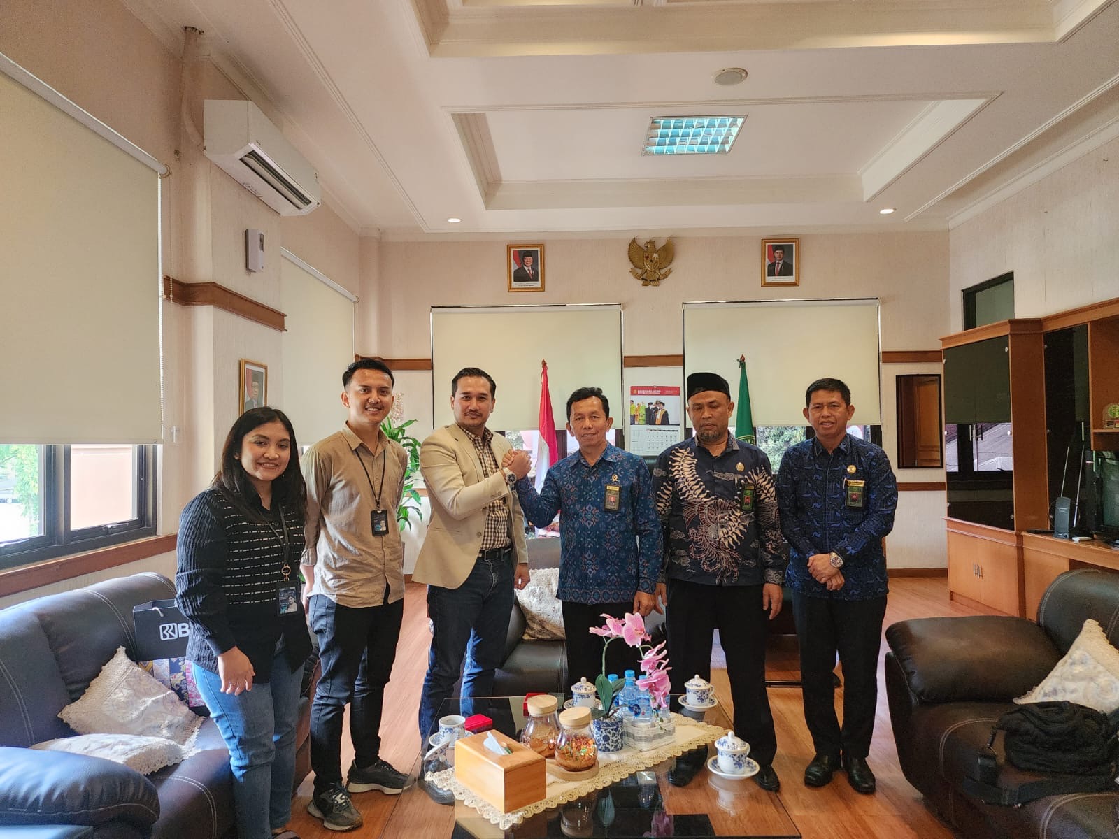 BRI Kantor Cabang (KC) Pasar Minggu menggelar sosialisasi dan kolaborasi bersama Pengadilan Agama (PA) Jakarta Selatan (Jaksel), Foto/Istimewa BRI Kantor Cabang (KC) Pasar Minggu menggelar sosialisasi dan kolaborasi bersama Pengadilan Agama (PA) Jakarta Selatan (Jaksel), Foto/Istimewa