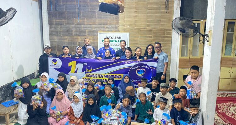 Nasdem Kota Bogor saat mengunjungi panti asuhan, Foto/Istimewa