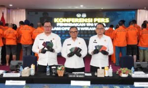 Direktorat Jenderal (Ditjen) Imigrasi menindak 196 warga negara asing (WNA) yang melanggar izin keimigrasian dalam Operasi Wirawaspada yang digelar selama tiga hari, 3–5 Oktober 2025, Foto/Istimewa