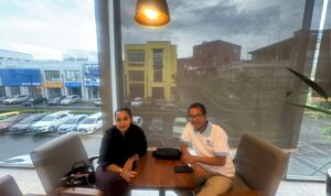 Foto bersama Direktur Lembaga Bantuan Hukum (LBH) Irine Amilia Justicia dan Ketua Kolaborasi Inovasi Brilian (KIB) Syafei, foto/Istimewa Foto bersama Direktur Lembaga Bantuan Hukum (LBH) Irine Amilia Justicia dan Ketua Kolaborasi Inovasi Brilian (KIB) Syafei, foto/Istimewa