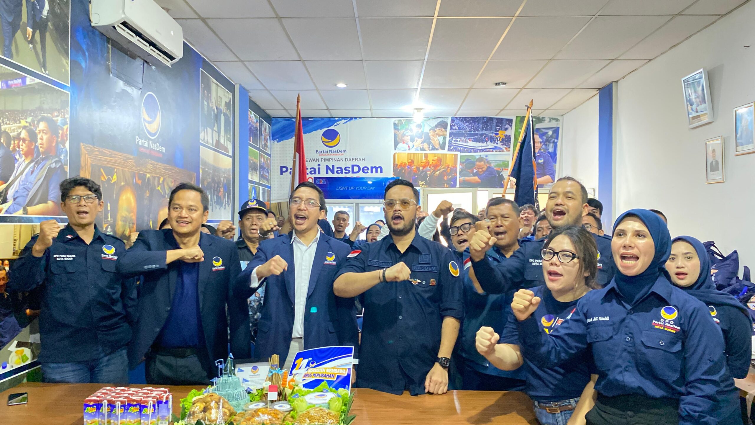Perayaan suasana ulang tahun Partai Nasdem Kota Bogor, Foto/Istimewa Perayaan suasana ulang tahun Partai Nasdem Kota Bogor, Foto/Istimewa