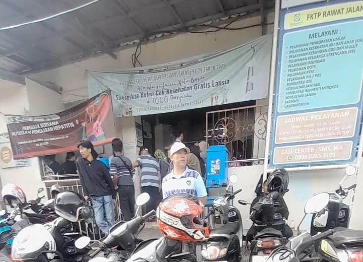 Kondisi puskesmas di Kota Bogor yang terus dikunjungi masyarakat, Foto/Istimewa Kondisi puskesmas di Kota Bogor yang terus dikunjungi masyarakat, Foto/Istimewa
