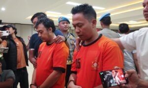 Tampang Perampok Sadis Yang Buang Mayat Di Tol Jagorawi, Foto/Istimewa Tampang Perampok Sadis Yang Buang Mayat Di Tol Jagorawi, Foto/Istimewa