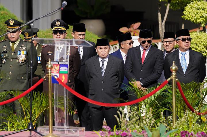 Ketua DPRD Kota Bogor saat mengikuti hari Pahlawan 2025, Foto/Setwan DPRD Kota Bogor Ketua DPRD Kota Bogor saat mengikuti hari Pahlawan 2025, Foto/Setwan DPRD Kota Bogor