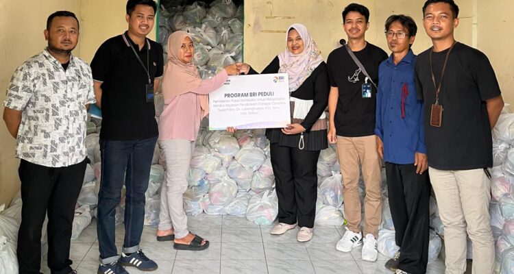 BRI Tambun Bekasi bagikan 5.000 paket sembako kepada warga Kabupaten Bekasi, Foto/Istimewa