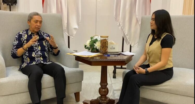 Wali kota bogor, Dedie A Rachim bersama host rekam24, Shinta Febriani, Foto/Adi Wirman