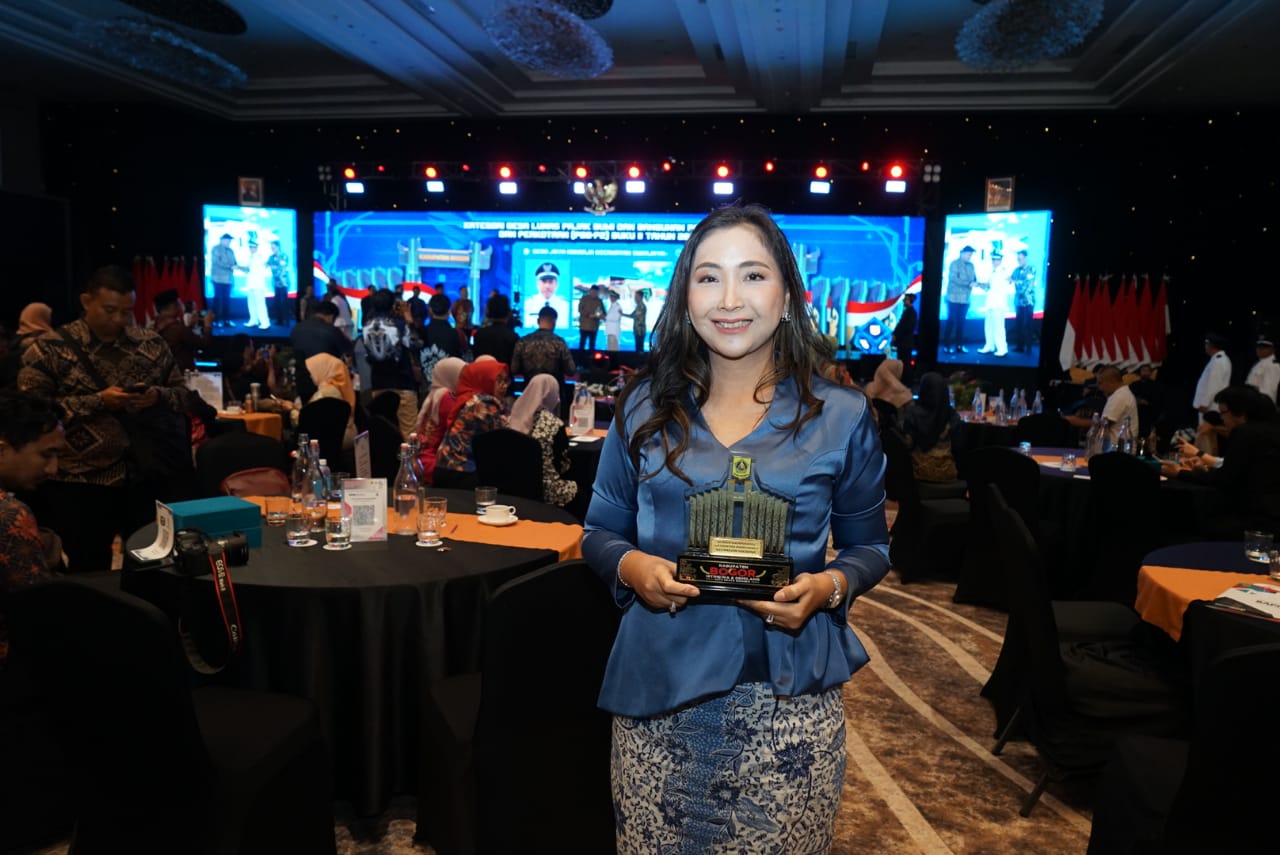 Notaris PPAT Deasy Suzanti, foto/Istimewa Notaris PPAT Deasy Suzanti, foto/Istimewa