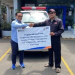 Bank Rakyat Indonesia (BRI) Kantor Cabang (KC) Depok menyalurkan bantuan program Tanggung Jawab Sosial Lingkungan (TJSL) berupa Ambulance ke Yayasan Amanah Tirta Sejahtera, Foto/Istimewa