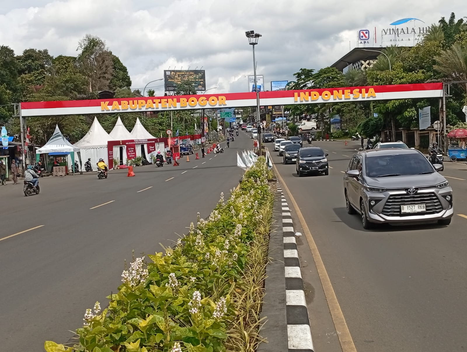 Kondisi lalu lintas terkini di simpang Gadog Puncak Bogor, Foto/Istimewa