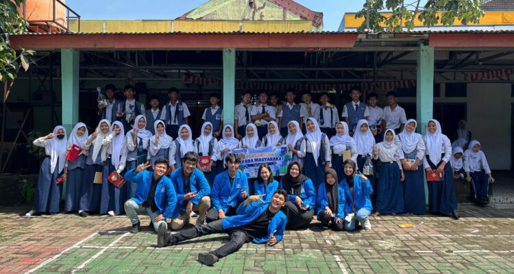 Foto bersama UBSI Margonda Depok, Foto/Istimewa