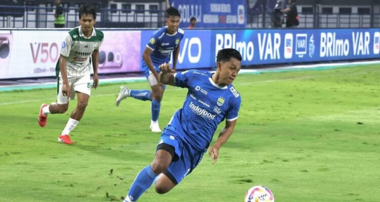 Pemain bola asal Persib Bandung, Febri Hariyadi, Foto/Instagram Febriharyadi