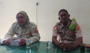 Ketua PC PPM Agus Madi dan Shelly Susanny AW, SE., putri dari Veteran Pejuang Trikora, Foto/Adi Wirman