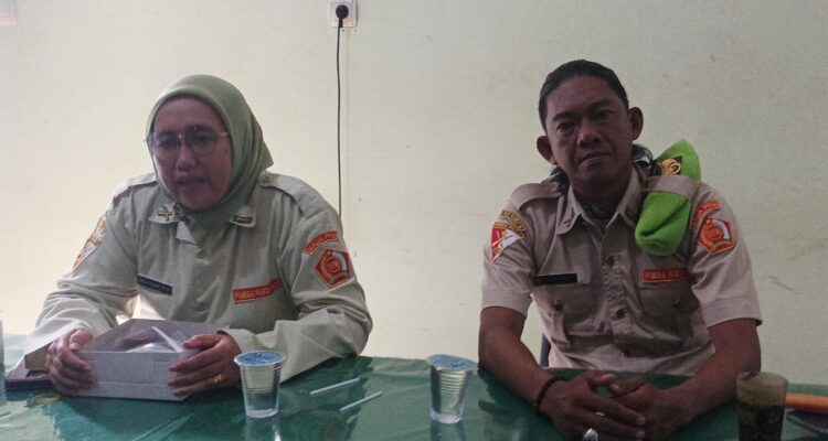 Ketua PC PPM Agus Madi dan Shelly Susanny AW, SE., putri dari Veteran Pejuang Trikora, Foto/Adi Wirman