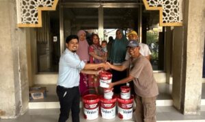 BRI Bekasi Siliwangi Salurkan Bantuan Dana Bapekis ke Musala Al Mutaqin, Foto/Istimewa BRI Bekasi Siliwangi Salurkan Bantuan Dana Bapekis ke Musala Al Mutaqin, Foto/Istimewa