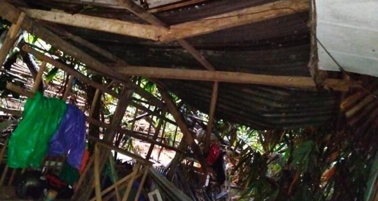 Kondisi eumah ambruk di Cimahpar, Kota Bogor, Foto/Isitimewa