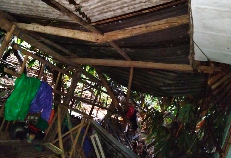 Kondisi eumah ambruk di Cimahpar, Kota Bogor, Foto/Isitimewa Kondisi eumah ambruk di Cimahpar, Kota Bogor, Foto/Isitimewa