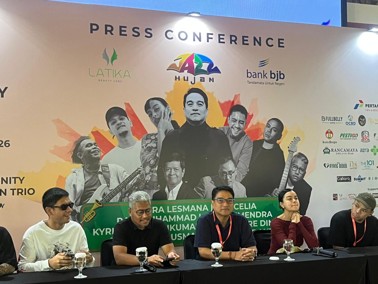 Para Musisi melakukan Jumpa Pers sebelum tampil di Hazz Hujan 2026, Foto/Adi WIrman Para Musisi melakukan Jumpa Pers sebelum tampil di Hazz Hujan 2026, Foto/Adi WIrman