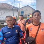 Tim rescue BPBD Kota Bogor saat mengevakuasi bocah hanyut di Sungai Cisadane Gunung Batu, Kota Bogor, Foto/Istimewa