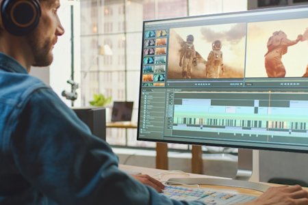 Gambar ilustrasi orang menggunakan TryBuzzer,, Foto/Istimewa Gambar ilustrasi orang menggunakan TryBuzzer,, Foto/Istimewa