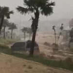 Kondisi mobil yang terseret banjir di Bojong Koneng Bogor, Foto/Istimewa