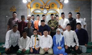 Ketua DPRD Kota Bogor, Adityawarman Adil bersama anggotanya saat melakukan TArling, Foto/Setwan DPRD Kota Bogor Ketua DPRD Kota Bogor, Adityawarman Adil bersama anggotanya saat melakukan TArling, Foto/Setwan DPRD Kota Bogor