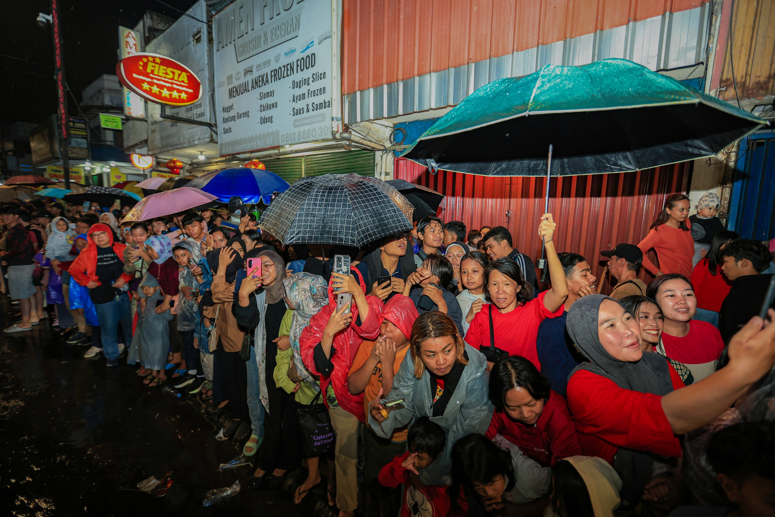 Ketika masyarakat tumpah ruah ke jalan menyaksikan perayaan Cap Go Me yang berlangsung 03 Maret 2026, Foto/Diskominfo Kota Bogor