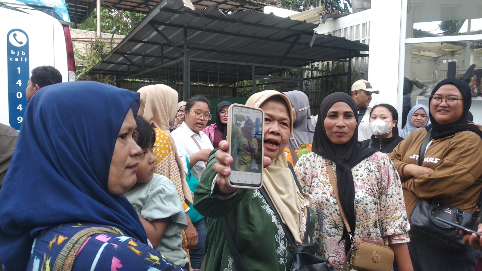 Warga mengaku kecewa dengan sistem penukaran uang di kegiatan Ramadan Fest 2026 di Balaikota Bogor, Foto/Maya Melania