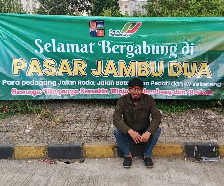Kepala Unit Pasar Jambu Dua Bogor pada Perumda Pasar Pakuan Jaya, Iwan Arif Budiman, Foto/Isitmewa Kepala Unit Pasar Jambu Dua Bogor pada Perumda Pasar Pakuan Jaya, Iwan Arif Budiman, Foto/Isitmewa