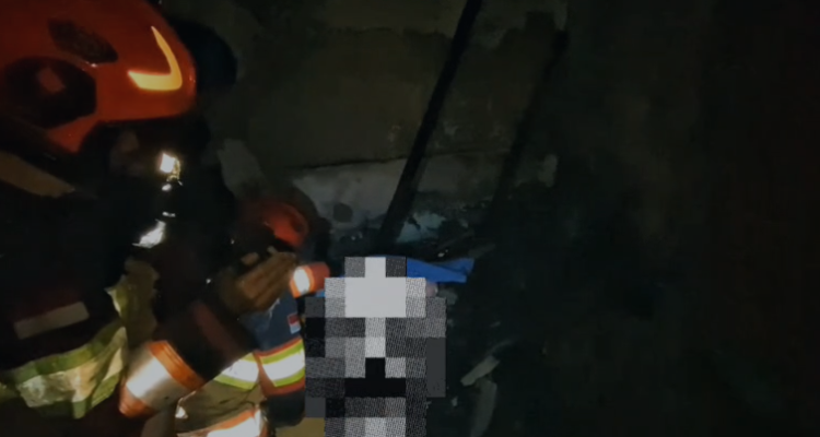 Kebakaran melanda tiga rumah warga di Jalan Babakan Sirna RT 003/009, Kelurahan Tegallega, Kecamatan Bogor Tengah, Kota Bogor, Kamis (5/3/2026) malam, Foto/Isitmewa