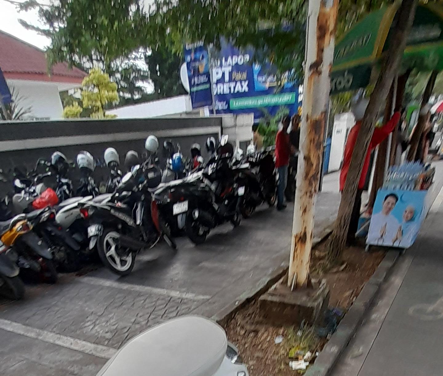 Situasi Jukir liar di depan kantor pajak Jalan Juanda, Kota Bogor, Foto/Isitmewa