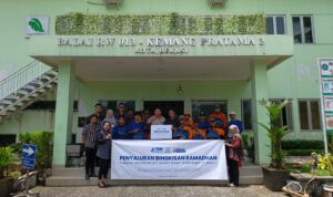 BRI BO Bekasi Siliwangi menyalurkan bingkisan ramadan, Foto/Isitmewa