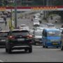 Situasi Kondisi arus lalu lintas di kawasan Jalan Raya Puncak, Gadog, Kabupaten Bogor, Foto/Maya Melania