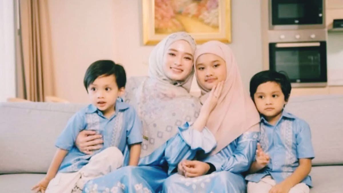 Inara Rusli bersama anak-anaknya, Foto/Isitimewa