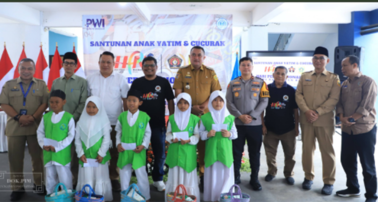 Foto bersama Bupati Bogor Rudy Susmanto, dengan PWI Kabupaten Bogor dan unsur Forkopimda, Foto/Diskominfo Kabupaten Bogor
