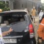 Mobil pelaku pencurian motor di parung alami kerusakan di Bagian belakang kaca mobil, Foto/Istimewa