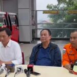 Direktur Utama PT Kereta Api Indonesia (KAI), Bobby Rasyidin (Kiri), Wamenhub (Tengah), Basarnas (Kanan), Foto/Istimewa